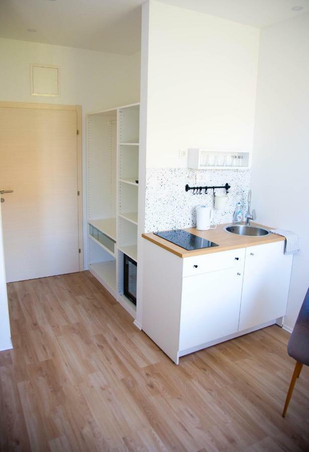 Soukki Town Centre Suites 1 Split Extérieur photo