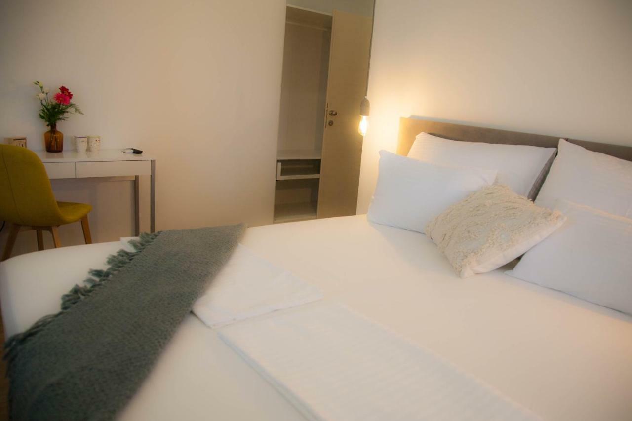 Soukki Town Centre Suites 1 Split Extérieur photo